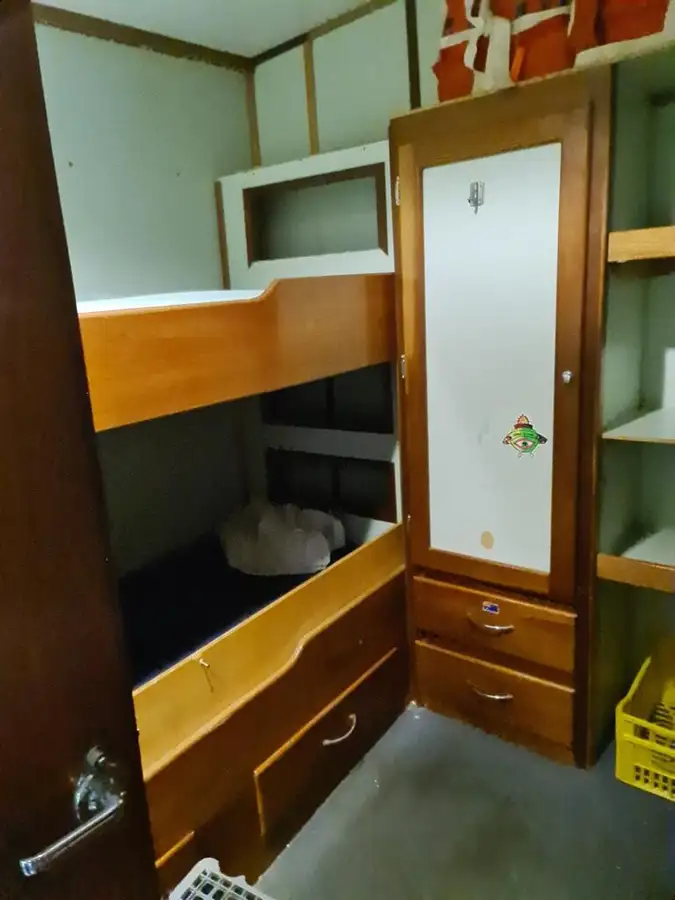 Buque palangrero en venta