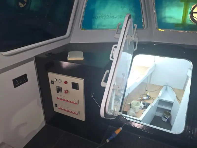 Barco de tripulación en venta