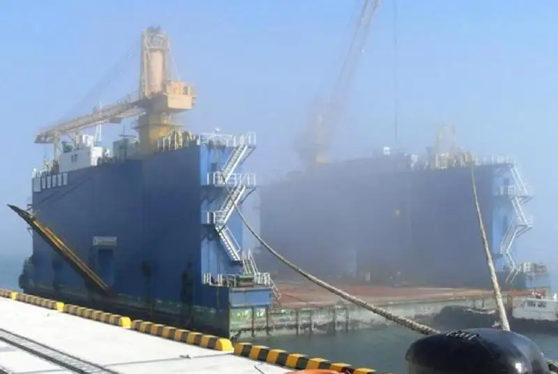 Muelle flotante en venta