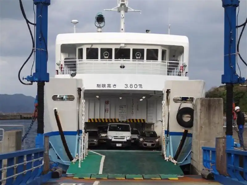 Barco RORO en venta