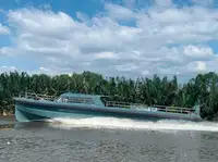 Barco de tripulación en venta