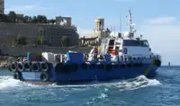 Barco de tripulación en venta