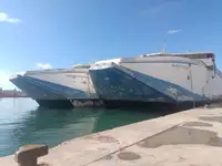 Barco de transbordador en venta
