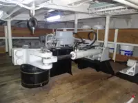 Buque de investigación en venta