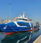 Barco de tripulación en venta