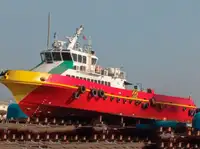 Barco de tripulación en venta