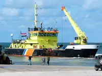 Barco de suministro en venta
