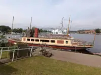 Barco de transbordador en venta