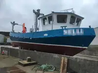 Barcos de trabajo en venta